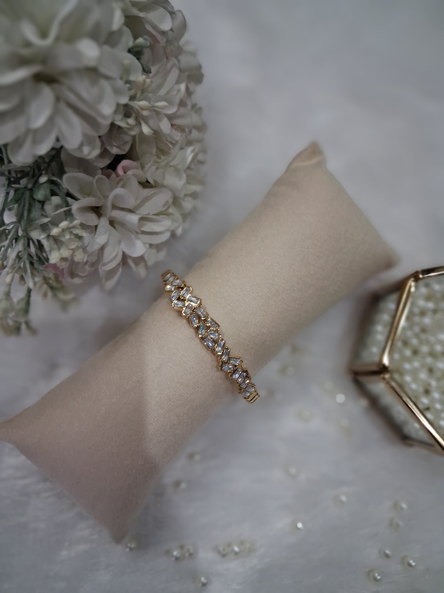 Cluster AD Premium Anti Tarnish Bracelet