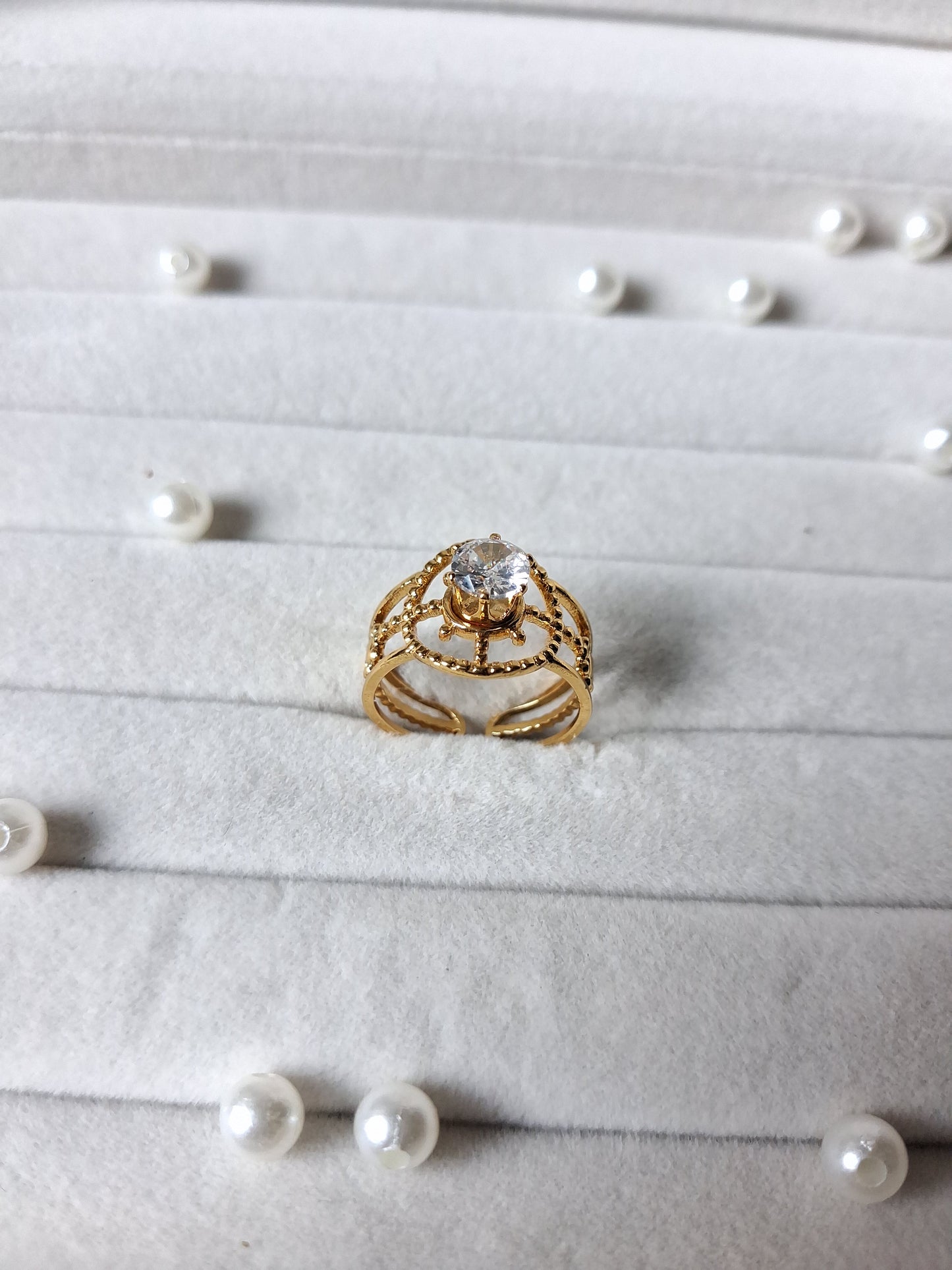 Circle detailed Crystal AntiTarnish Adjustable Ring