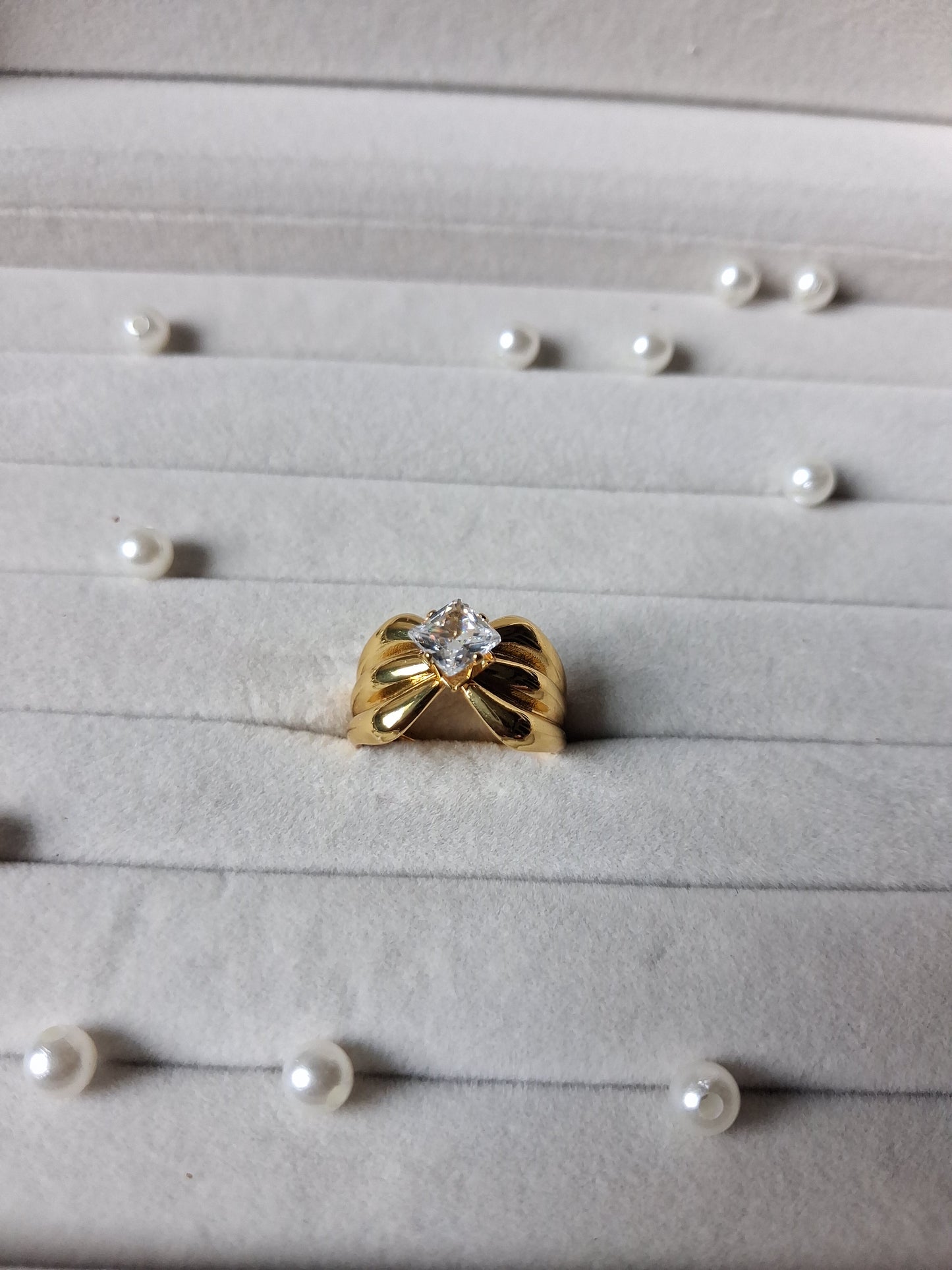 Cluster AD AntiTarnish Adjustable Ring