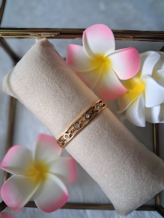 Eliza AntiTarnish Thin Wrist Bracelet