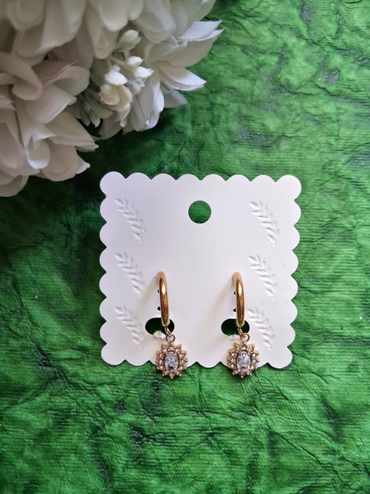 Oval Detailed Anti Tarnish Hoop Earrings