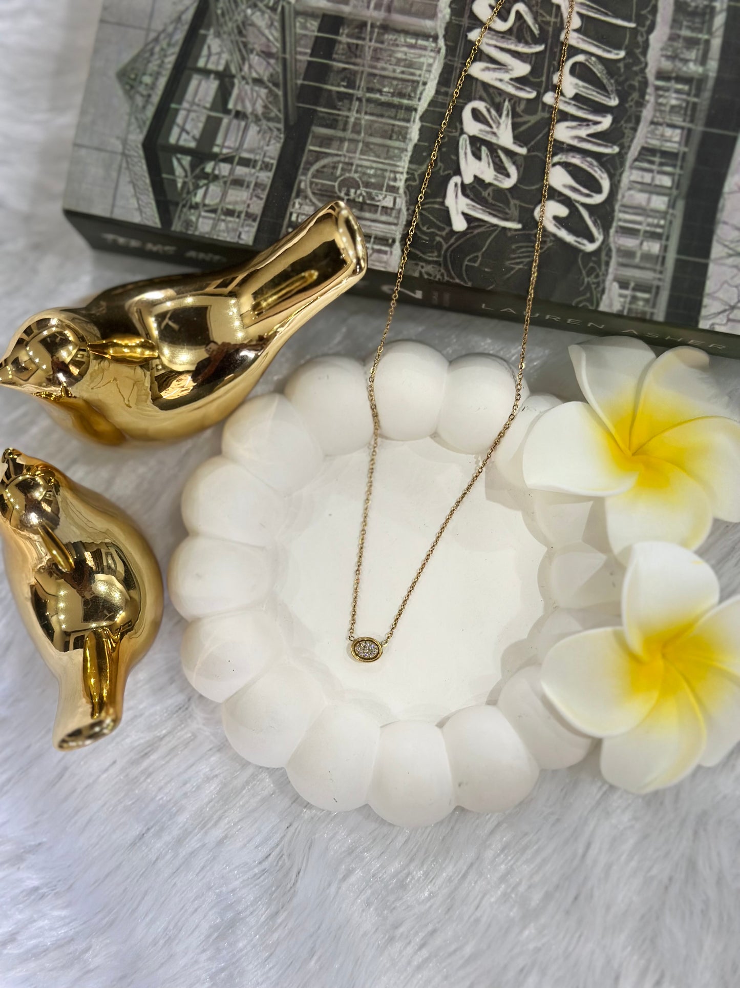 Oval AD Anti Tarnish everyday pendant set