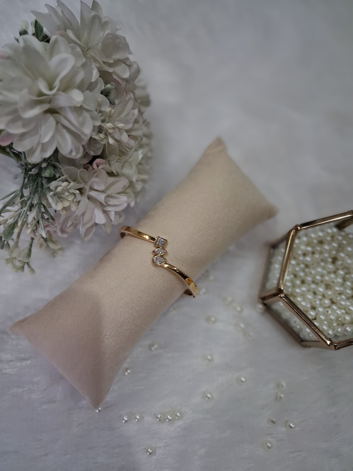 Tri Solitaire Anti Tarnish Bracelet