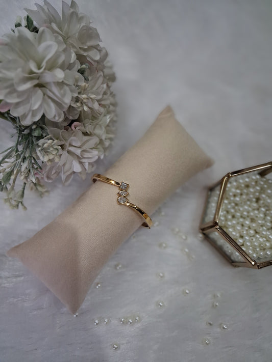 Tri Solitaire Anti Tarnish Bracelet