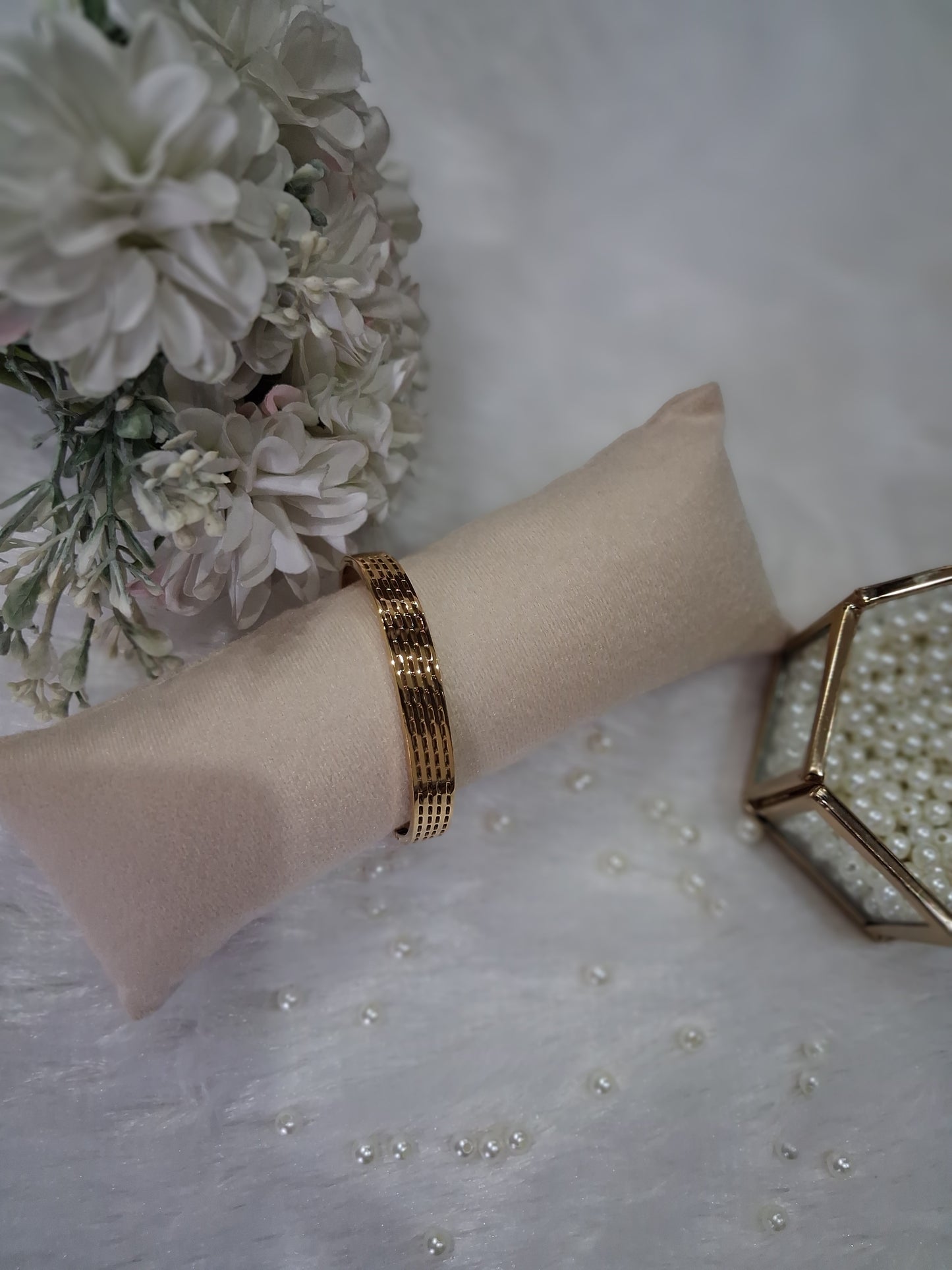 Classic Net pattern AntiTarnish Bracelet