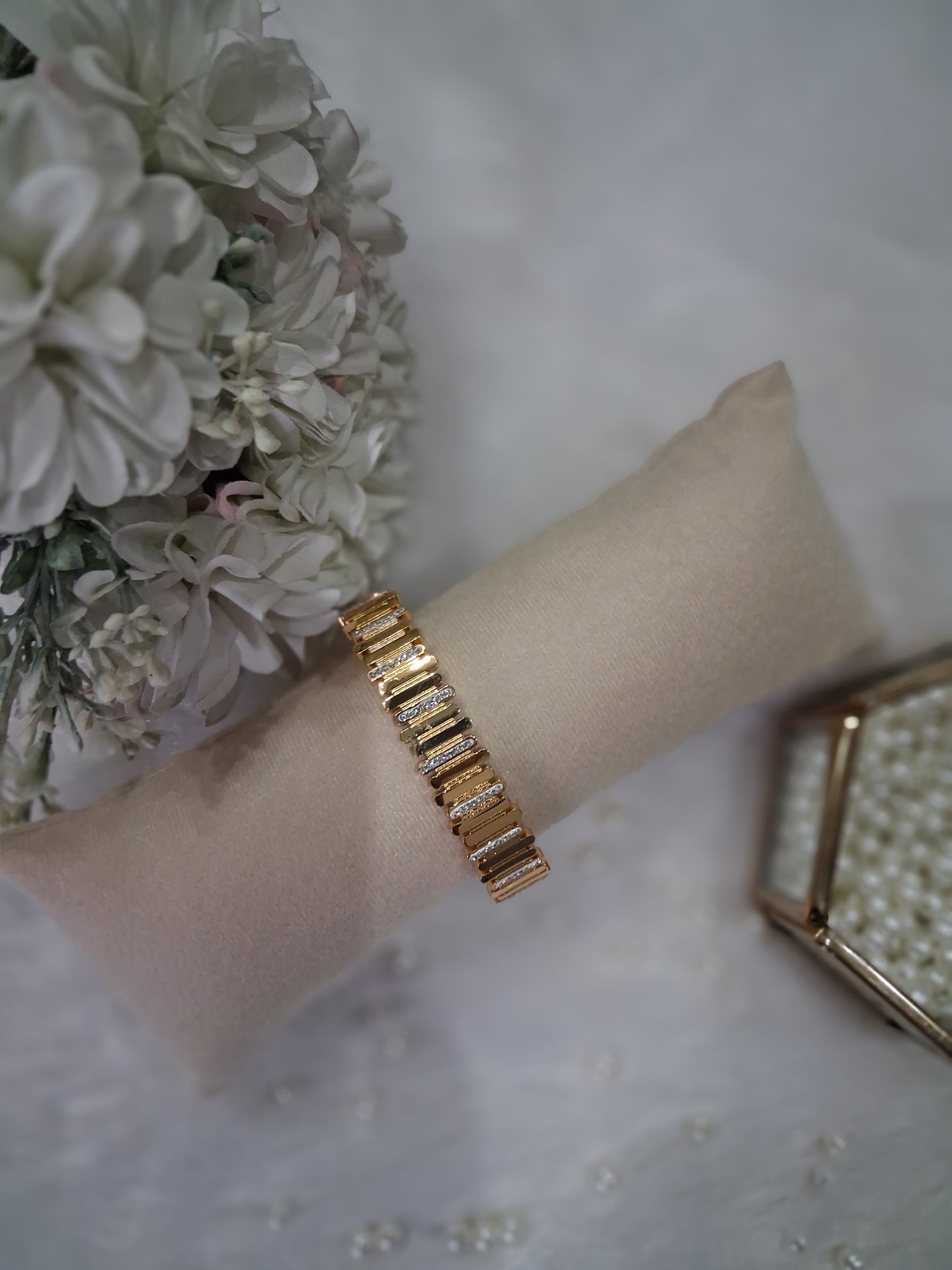AD and Gold Anti Tarnish Bracelet