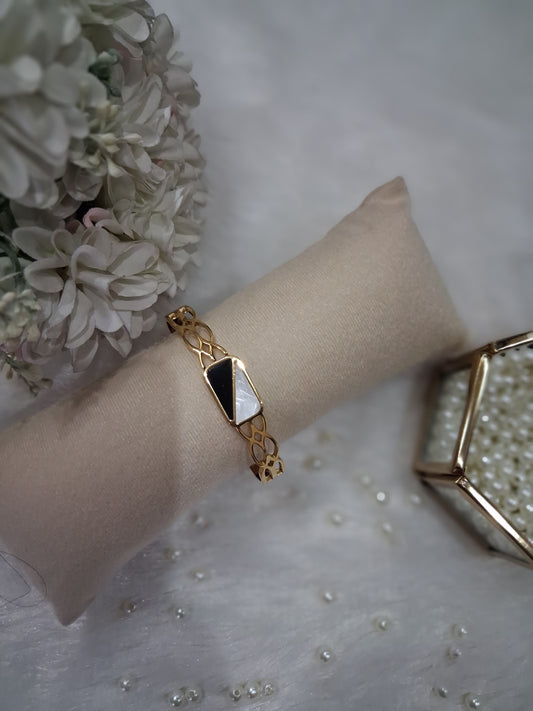 Black and White Anti Tarnish Bracelet