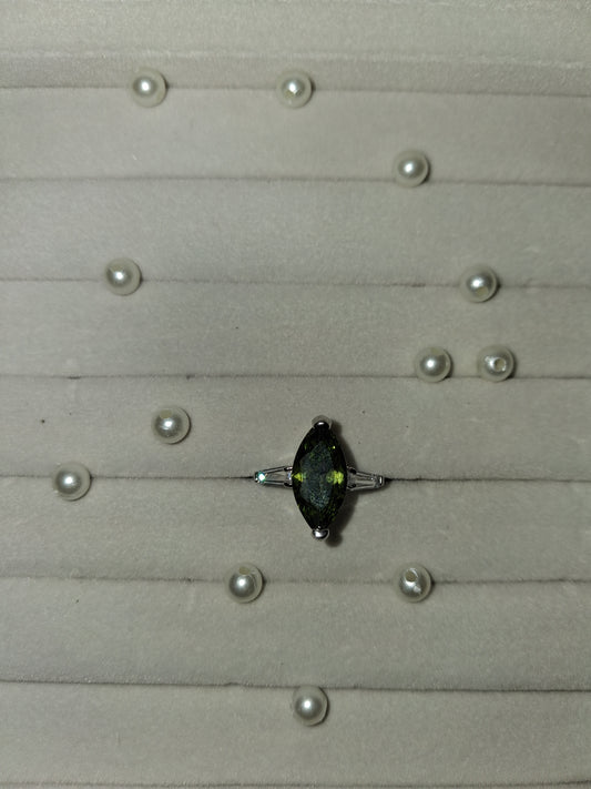 Forest Green Adjustable Ring