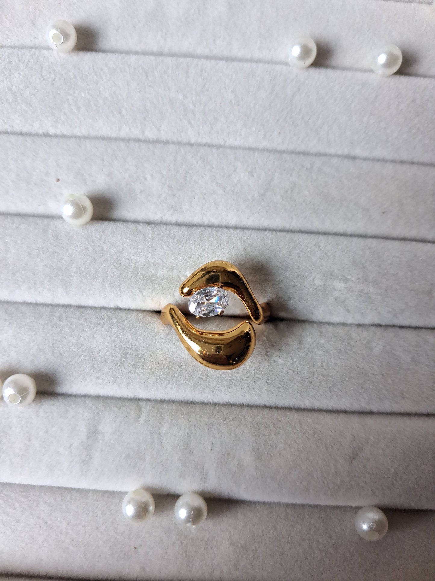 Ying Yang Crystal AntiTarnish Adjustable Ring