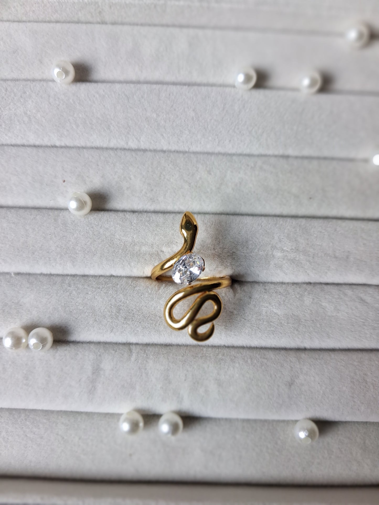 Serpant Crystal AntiTarnish Adjustable Ring
