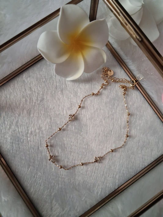 Mini Tulip Overall Neck chain