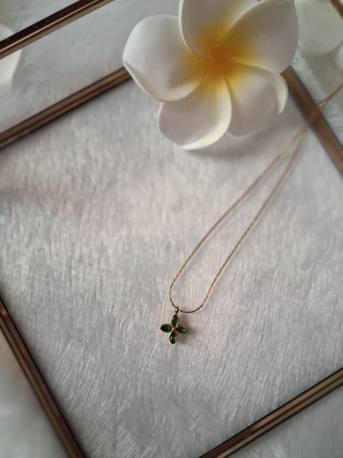 Quad Petal Green Necklace Pendant