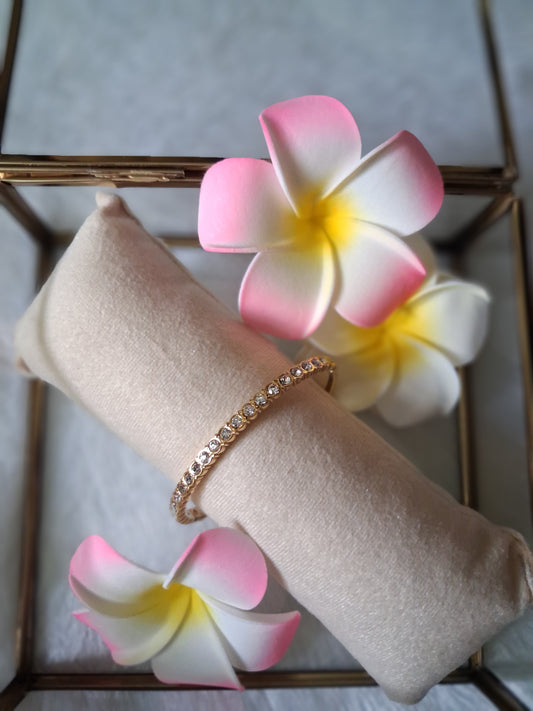 Daisy Round AD AntiTarnish Bracelet