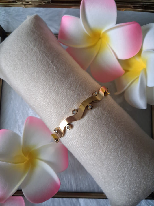 Garland crystal Anti TarnishThin wrist bracelet