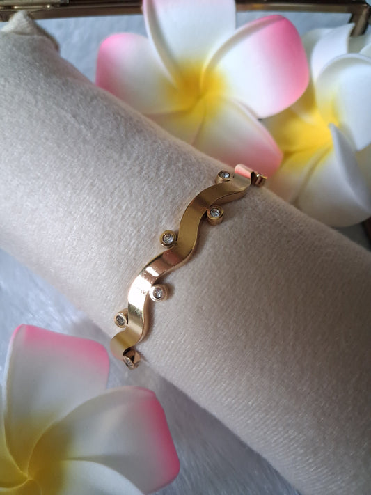 Garland crystal Anti TarnishThin wrist bracelet