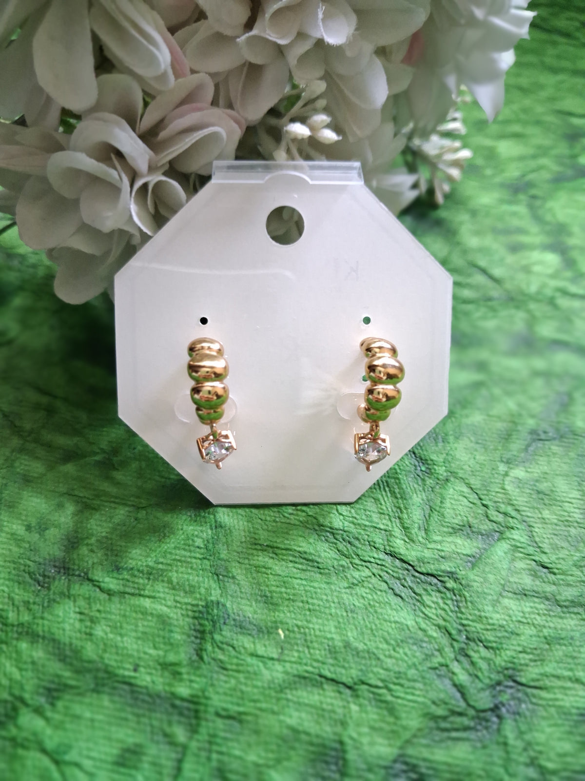 Heart sollitaire Semi Hoop AntiTarnish Earrings