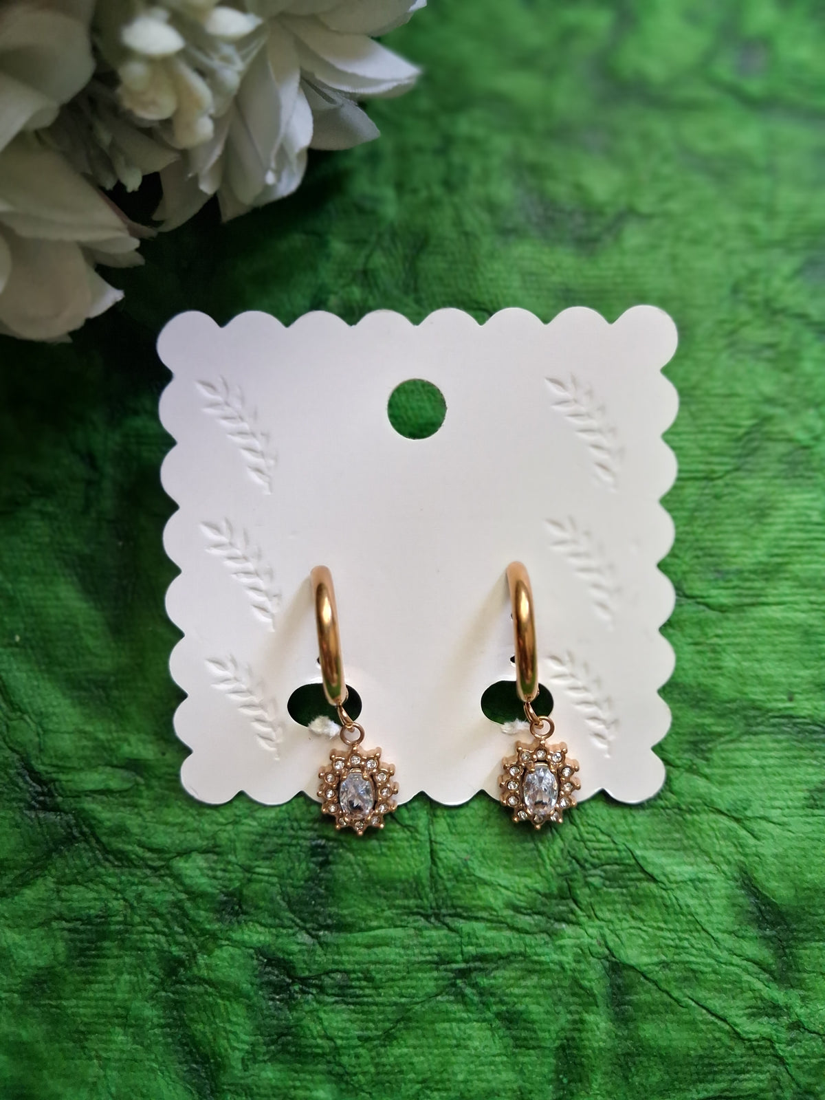 Oval Detailed Anti Tarnish Hoop Earrings