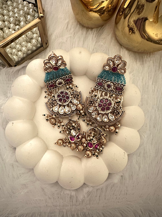 Antique Kundan Piroyi Chandbaali