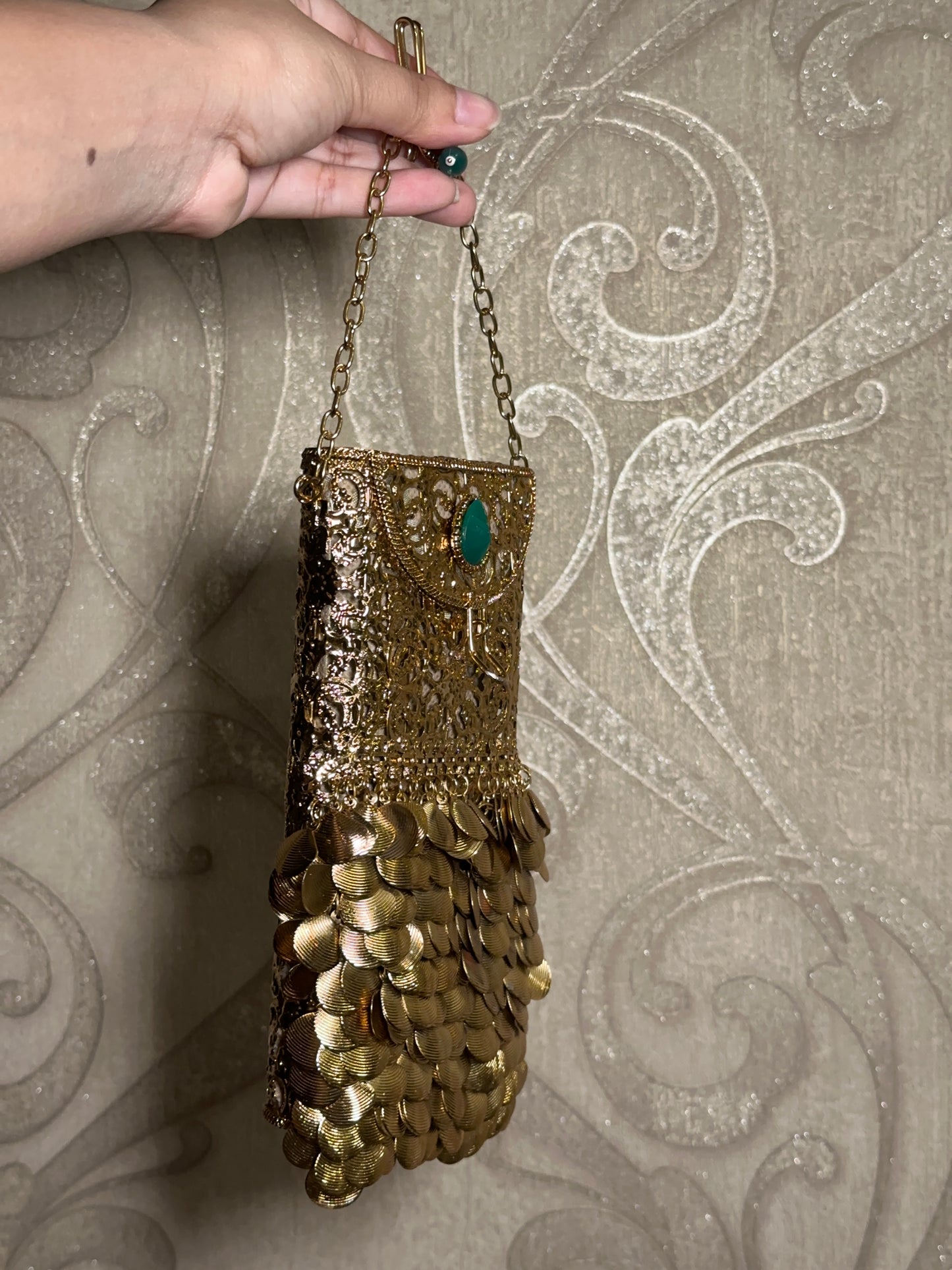 Golden Shell Traditional Bag