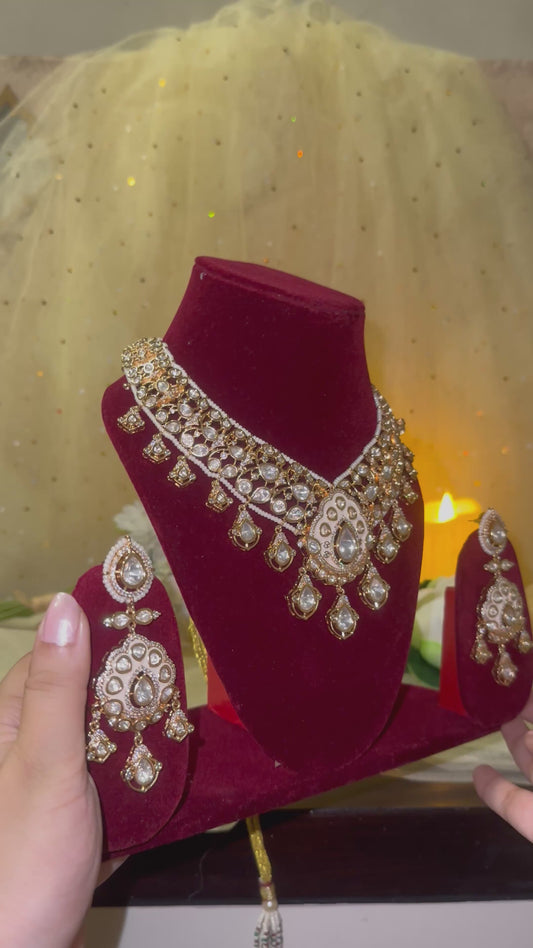 Maharana piroyi polki necklace set