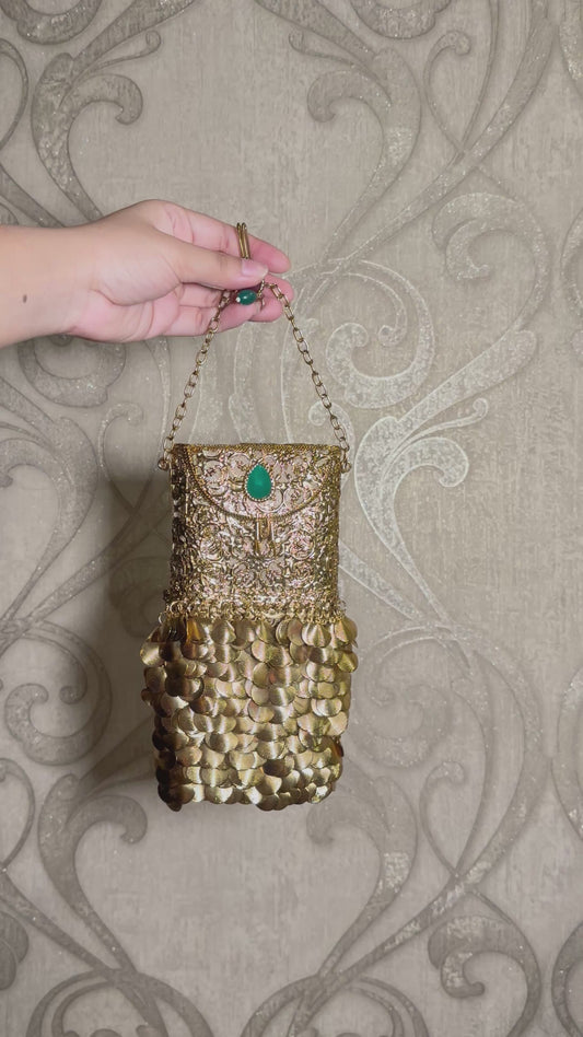 Golden Shell Traditional Bag
